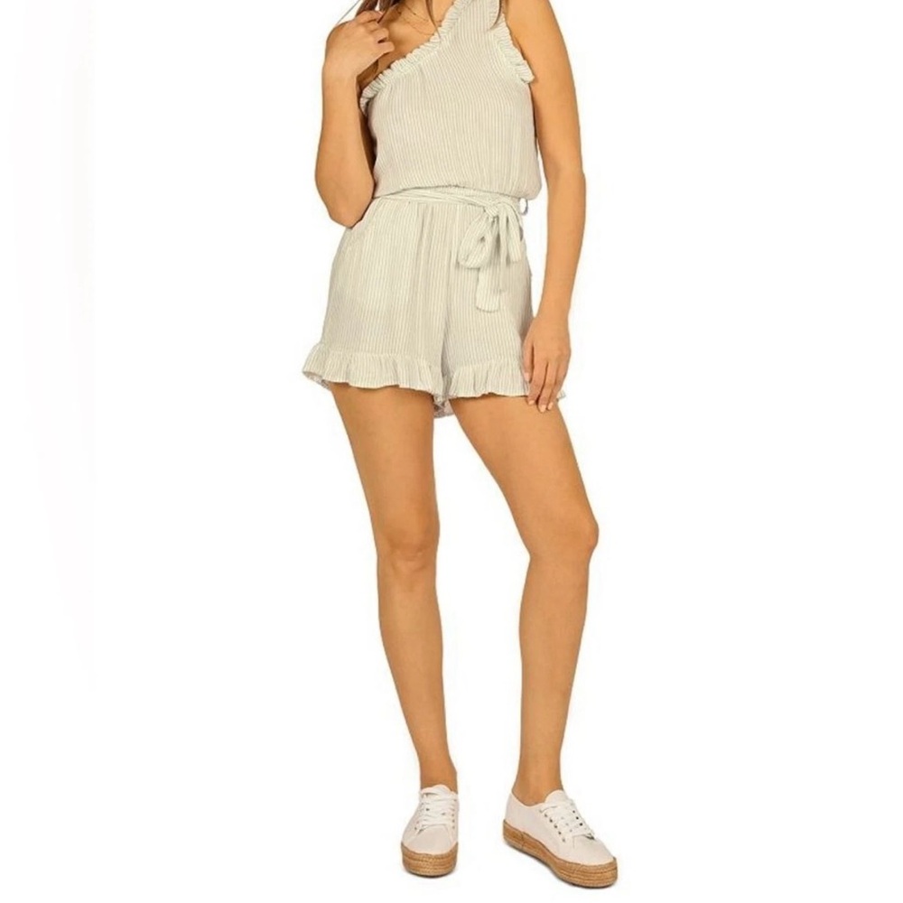 Vintage Havana's Small Ruffled Sleeveless Striped Romper in Pink and Cream